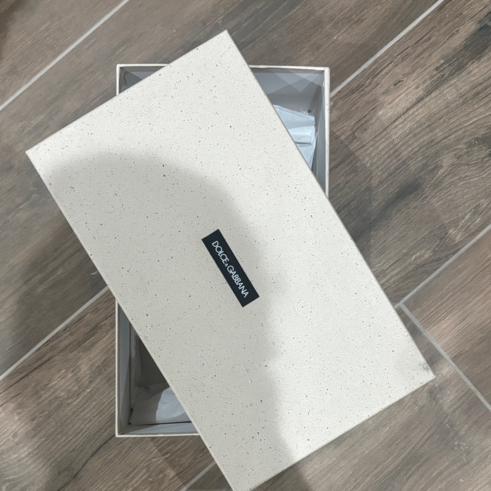 Dolce & Gabbana Cream Shoe Box